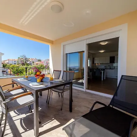 Alba Apartment